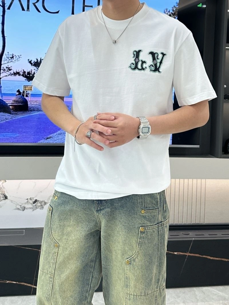 Attractive Louis Vuitton T-Shirts 135676