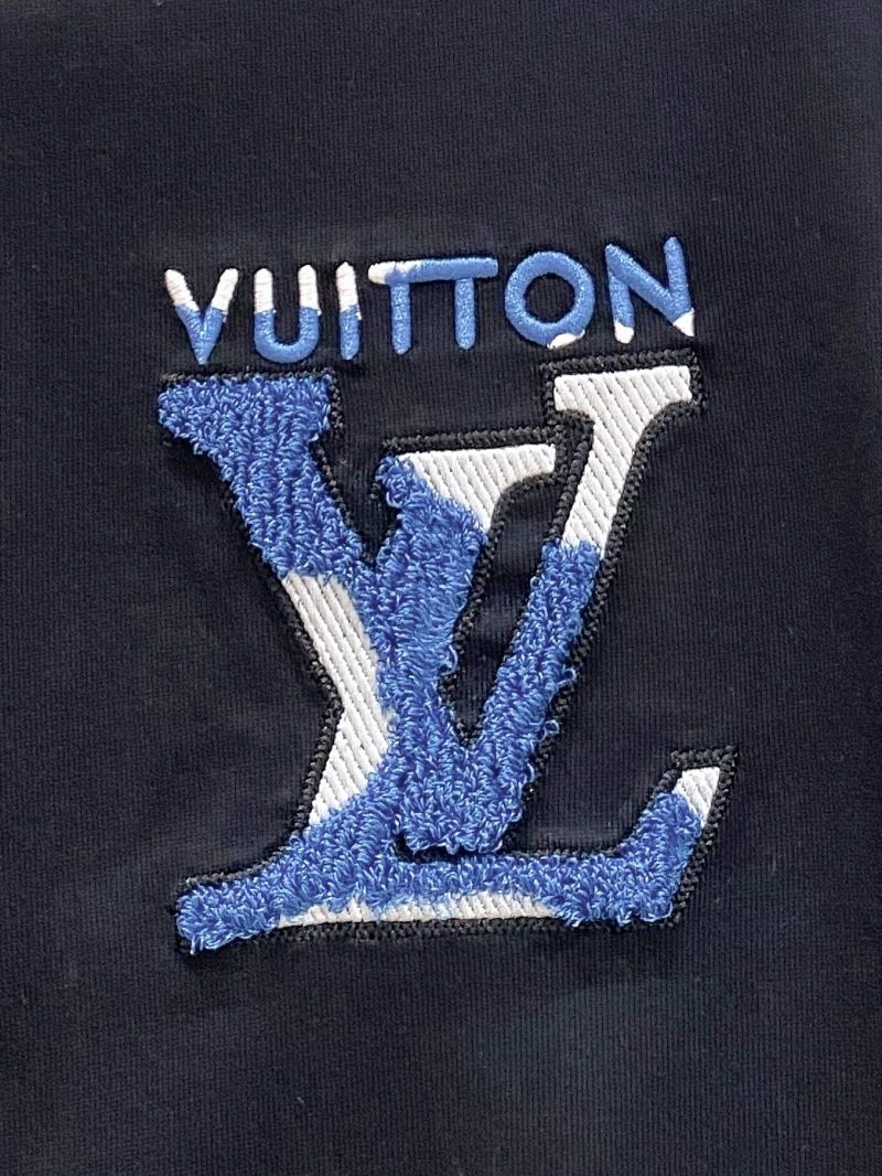 Louis Vuitton T-Shirts Youthful 135671