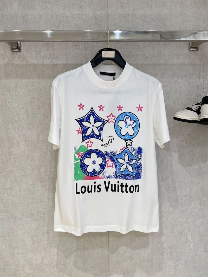 Louis Vuitton T-Shirts Supportive 135669