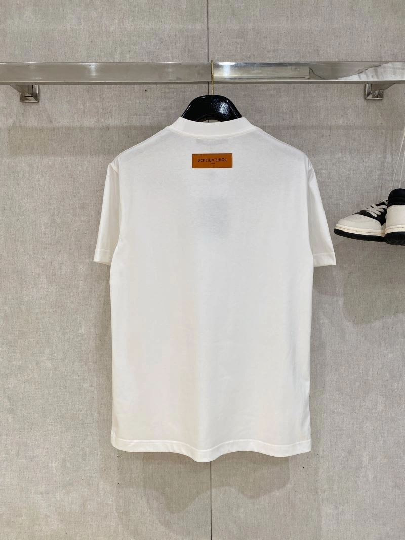 Louis Vuitton T-Shirts Supportive 135669
