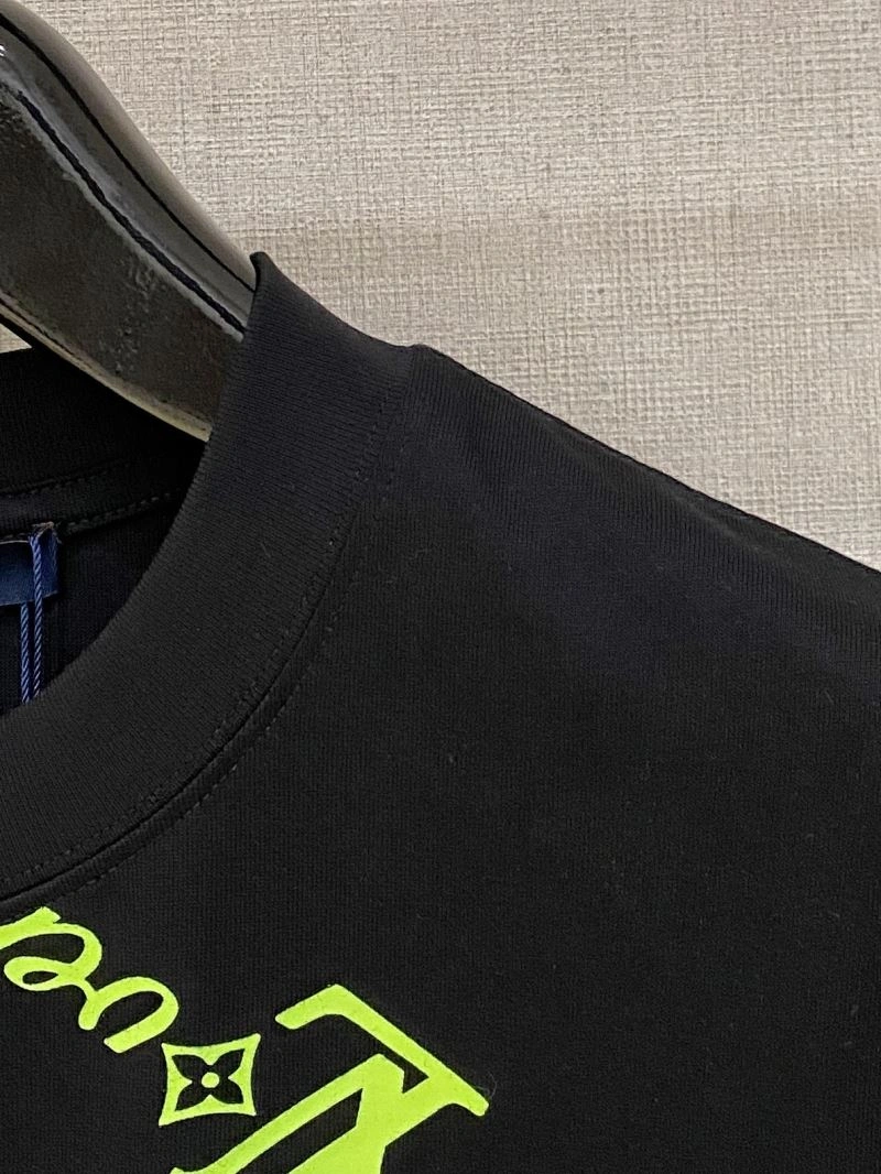 Louis Vuitton T-Shirts Comfortable 135666