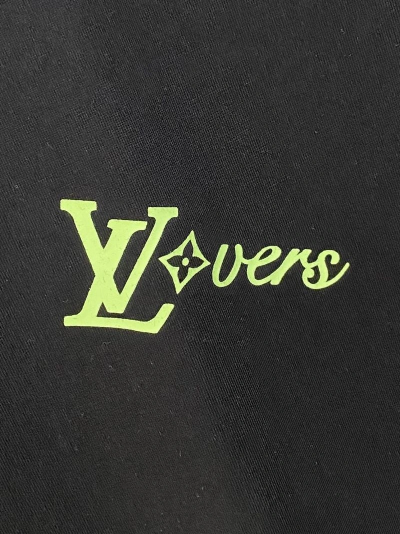 Louis Vuitton T-Shirts Comfortable 135666