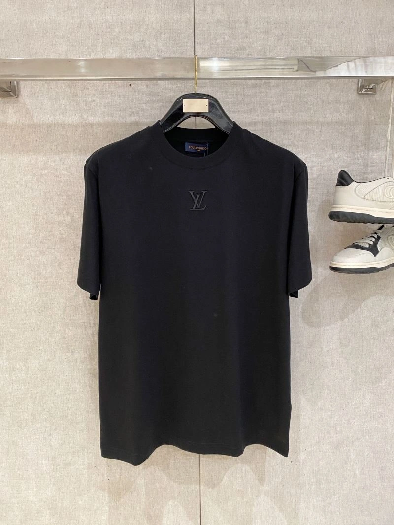Louis Vuitton T-Shirts HighPerformance 135667