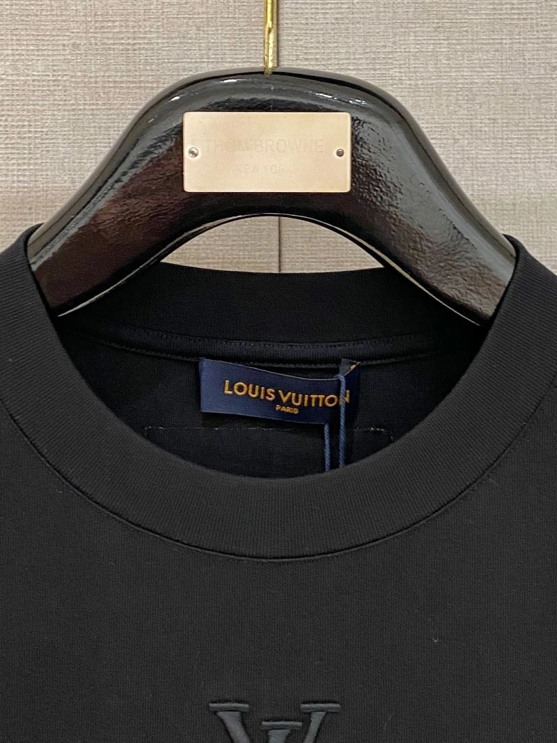 Louis Vuitton T-Shirts HighPerformance 135667