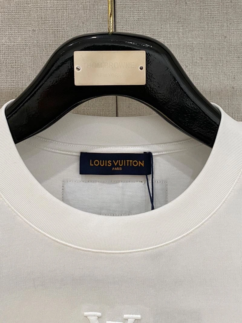 SportInspired Louis Vuitton T-Shirts 135661