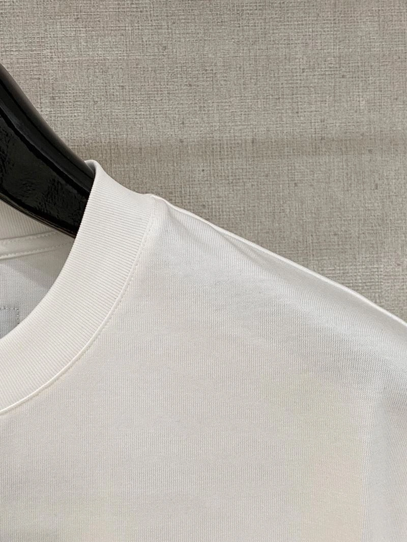 SportInspired Louis Vuitton T-Shirts 135661