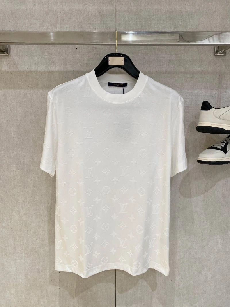 ModernLook Louis Vuitton T-Shirts 135662
