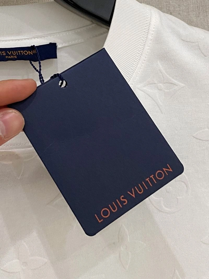 ModernLook Louis Vuitton T-Shirts 135662