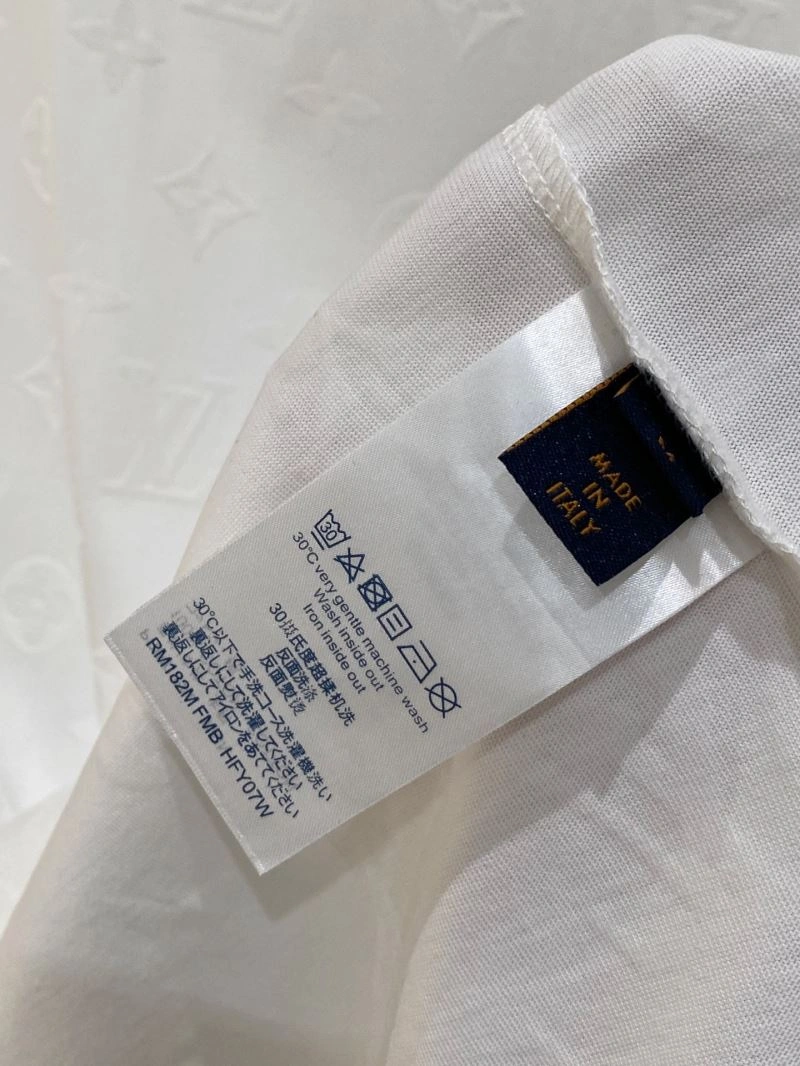 ModernLook Louis Vuitton T-Shirts 135662