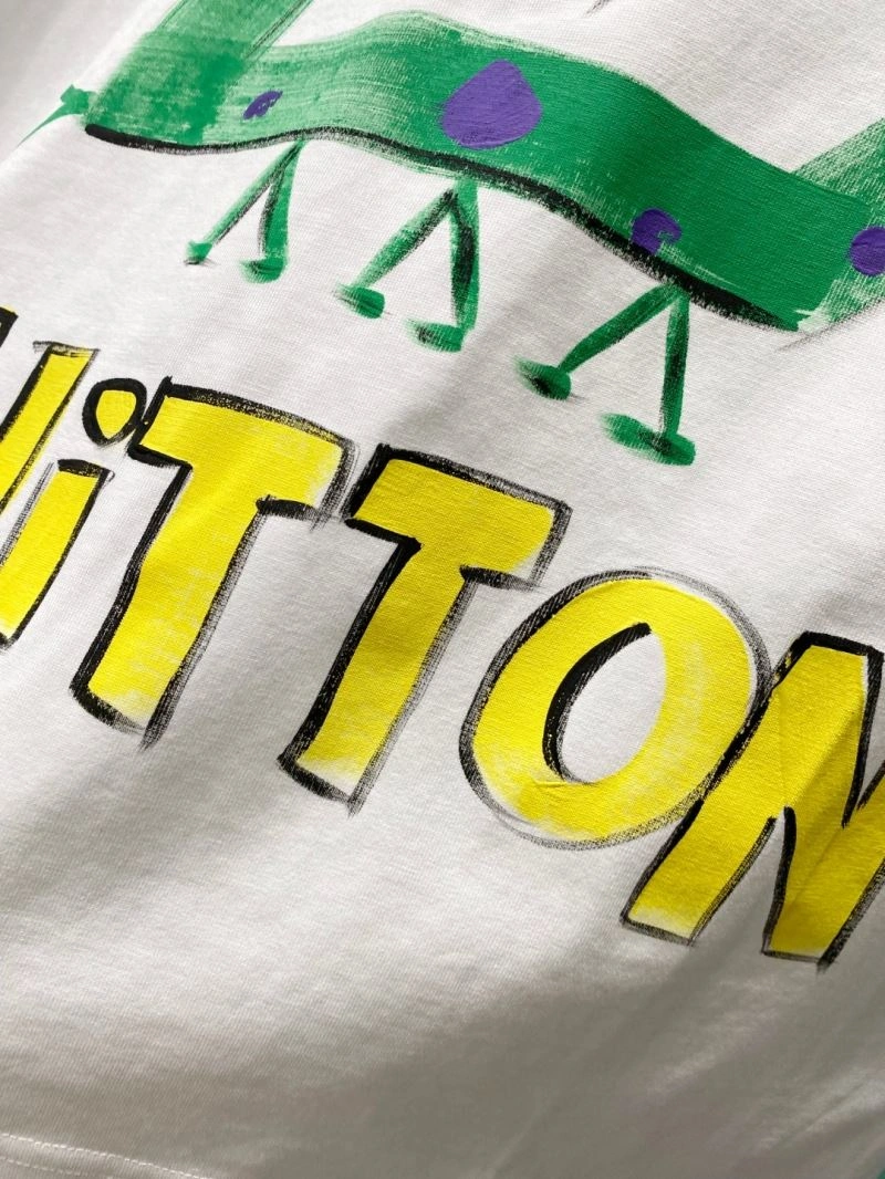 MoistureWicking Louis Vuitton T-Shirts 135648