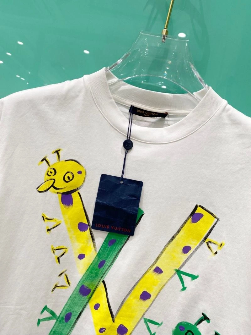 MoistureWicking Louis Vuitton T-Shirts 135648