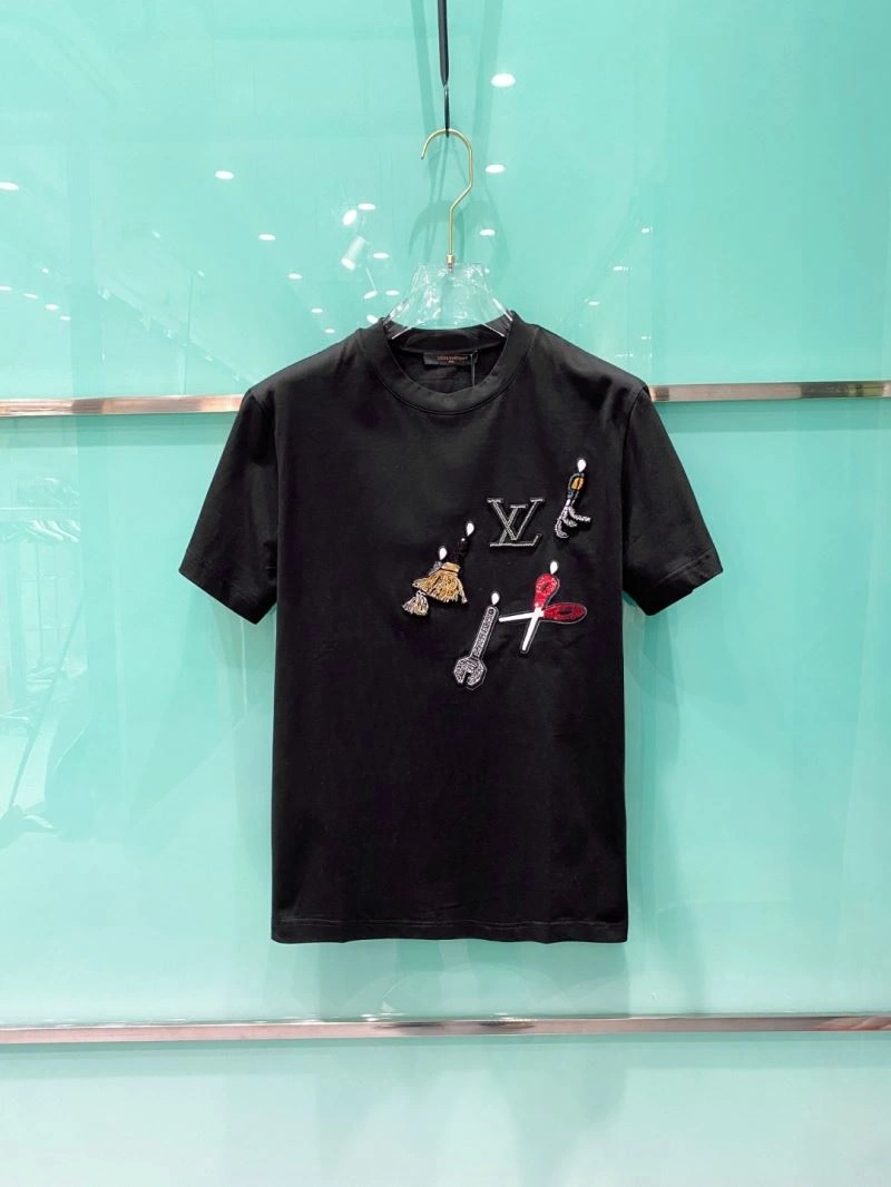 WaterResistant Louis Vuitton T-Shirts 135643