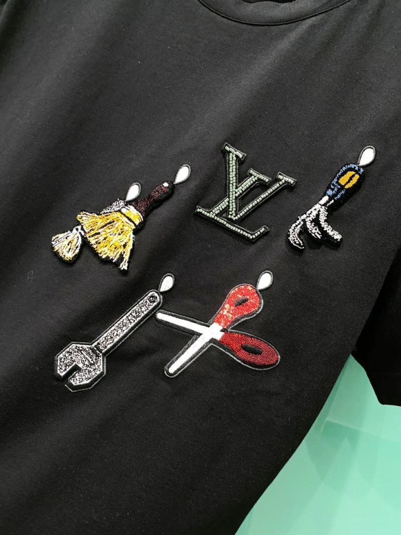 WaterResistant Louis Vuitton T-Shirts 135643
