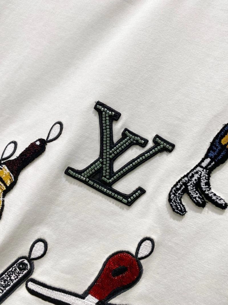 Louis Vuitton T-Shirts WeatherProof 135642