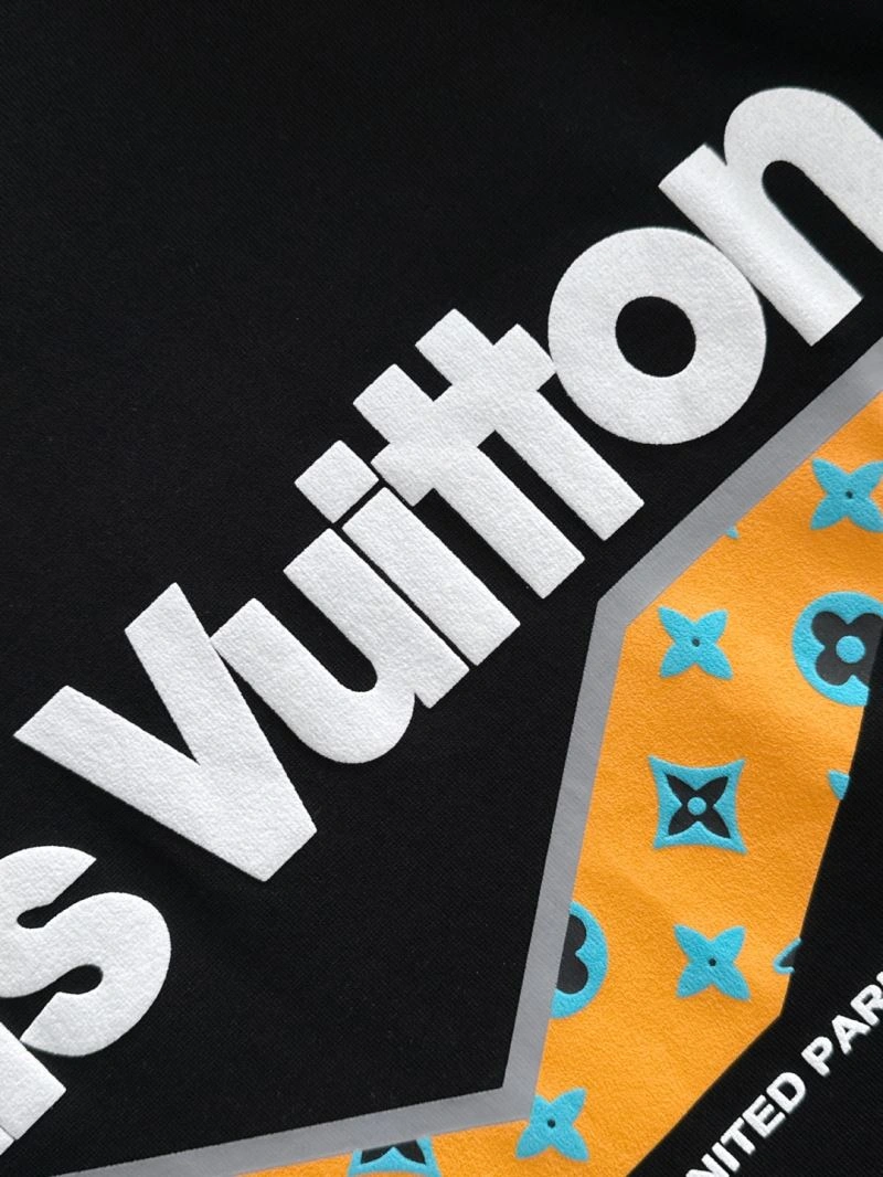 RelaxedFit Louis Vuitton T-Shirts 135665