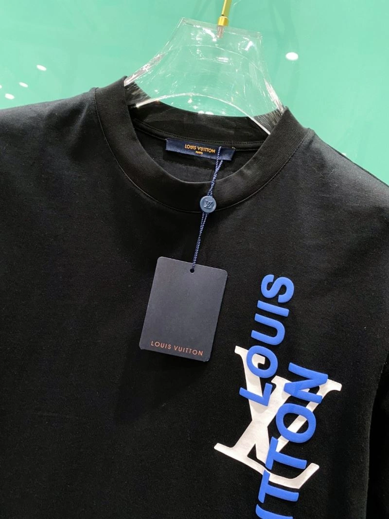 Louis Vuitton T-Shirts Compact 135638