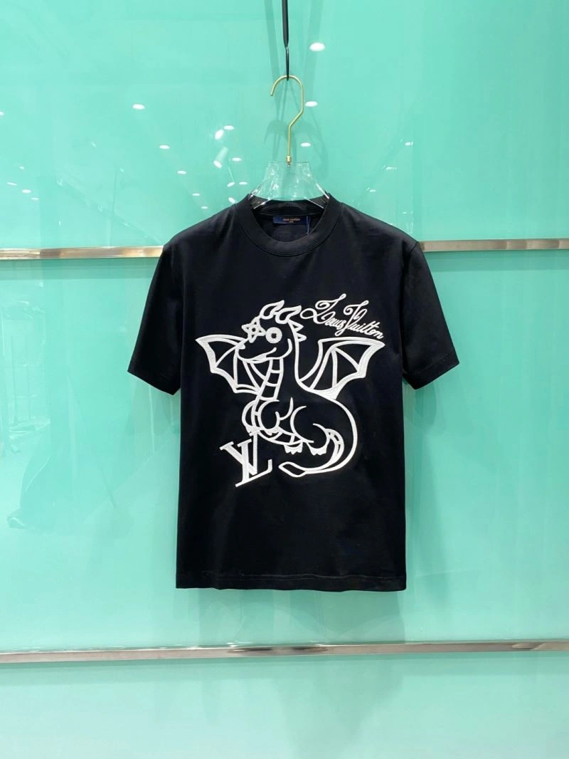 Seasonal Louis Vuitton T-Shirts 135654