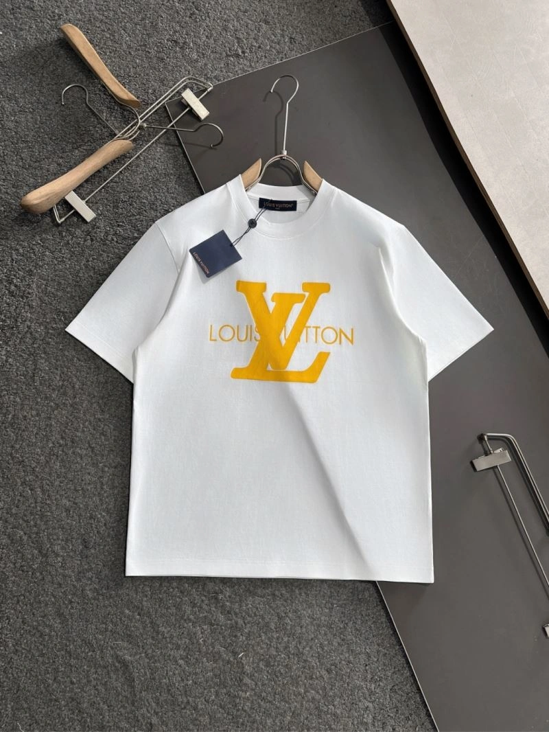 ZipUp Louis Vuitton T-Shirts 135632