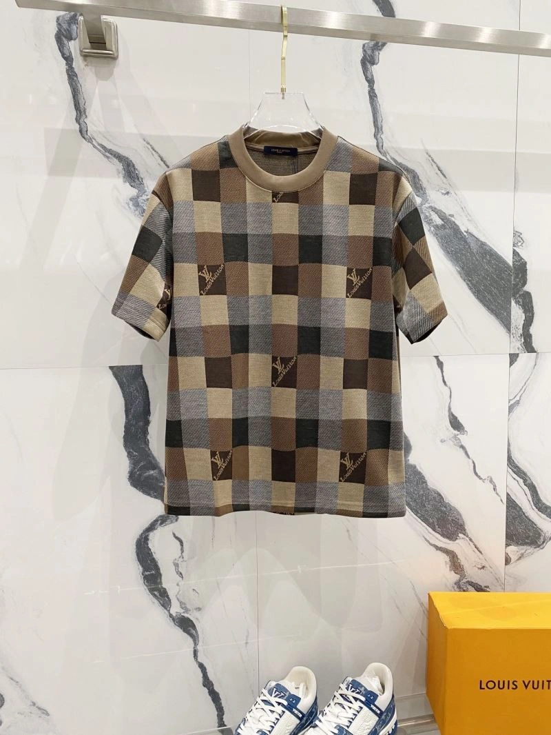 Louis Vuitton T-Shirts Seasonal 135634