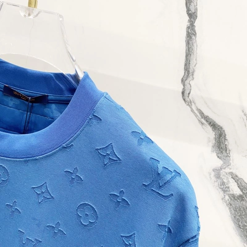 Louis Vuitton T-Shirts WellDesigned 135633