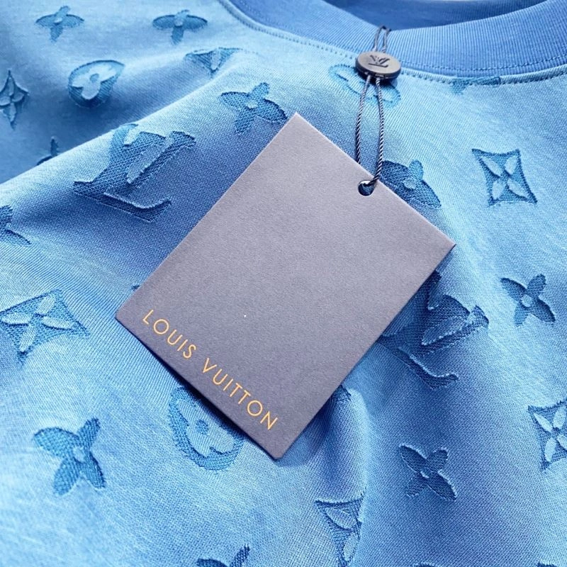 Louis Vuitton T-Shirts WellDesigned 135633