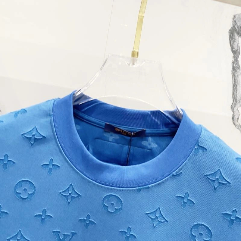 Louis Vuitton T-Shirts WellDesigned 135633
