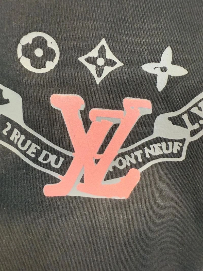 Louis Vuitton T-Shirts SmartChoice 135640