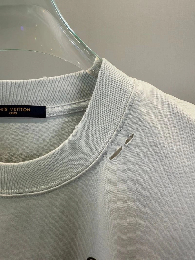 Louis Vuitton T-Shirts Refined 135628
