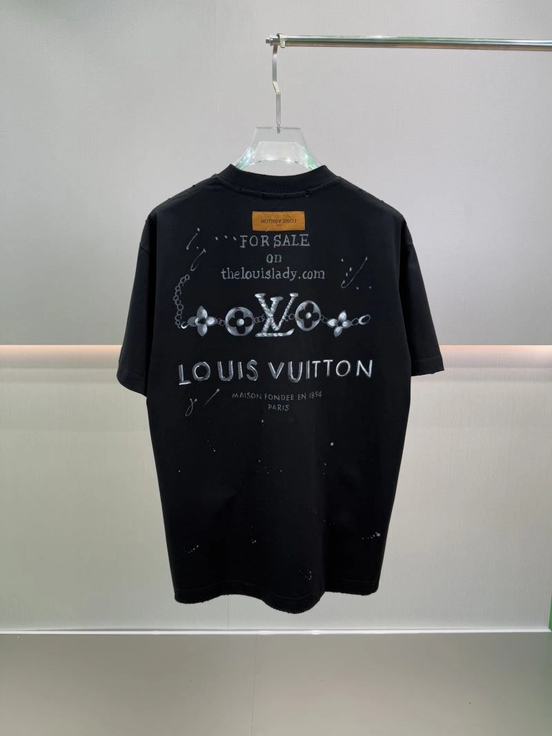 Modern Louis Vuitton T-Shirts 135621
