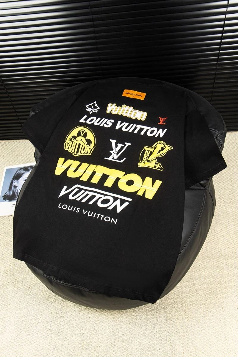 Louis Vuitton T-Shirts ZipUp 135619