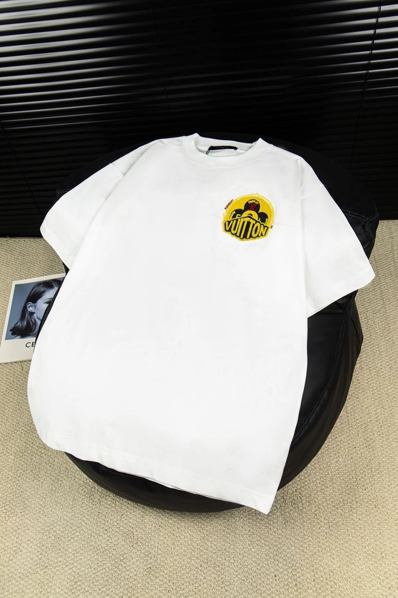 UrbanStyle Louis Vuitton T-Shirts 135615