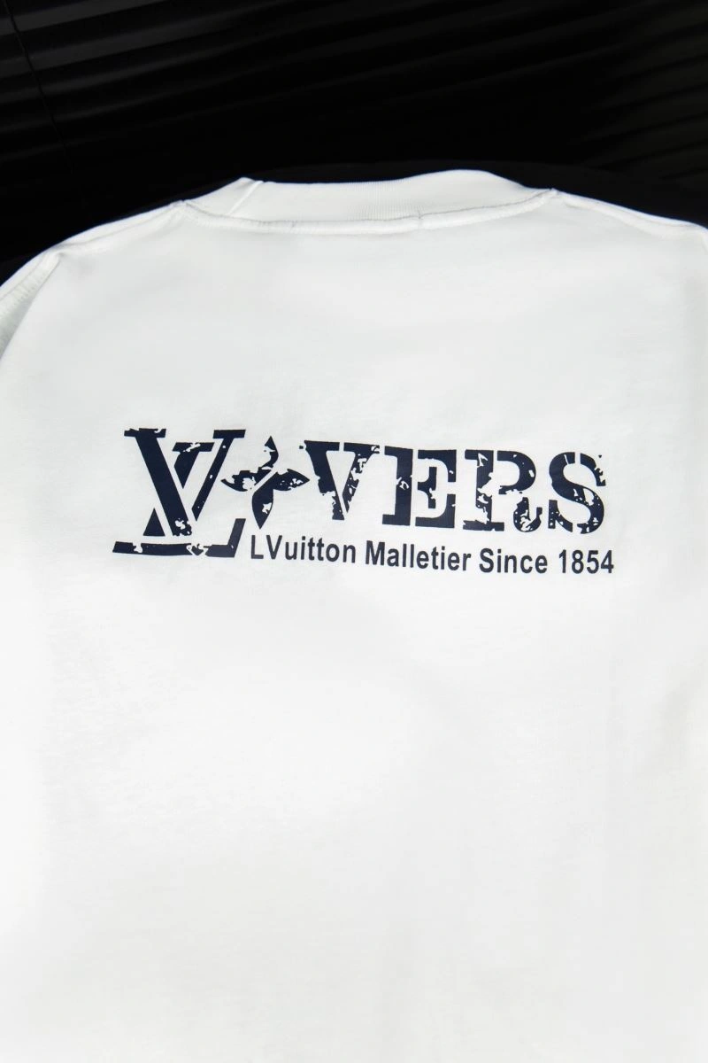 Louis Vuitton T-Shirts Neat 135603