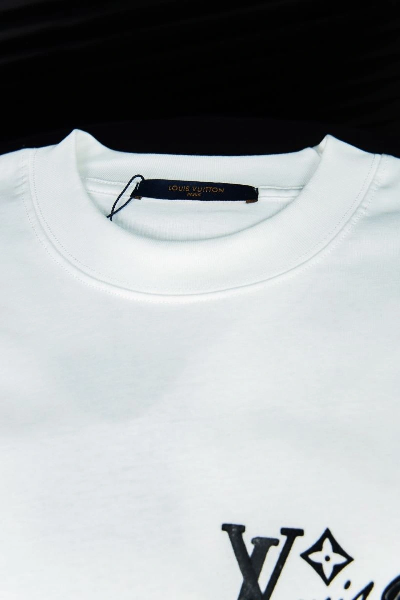 Louis Vuitton T-Shirts TravelReady 135617