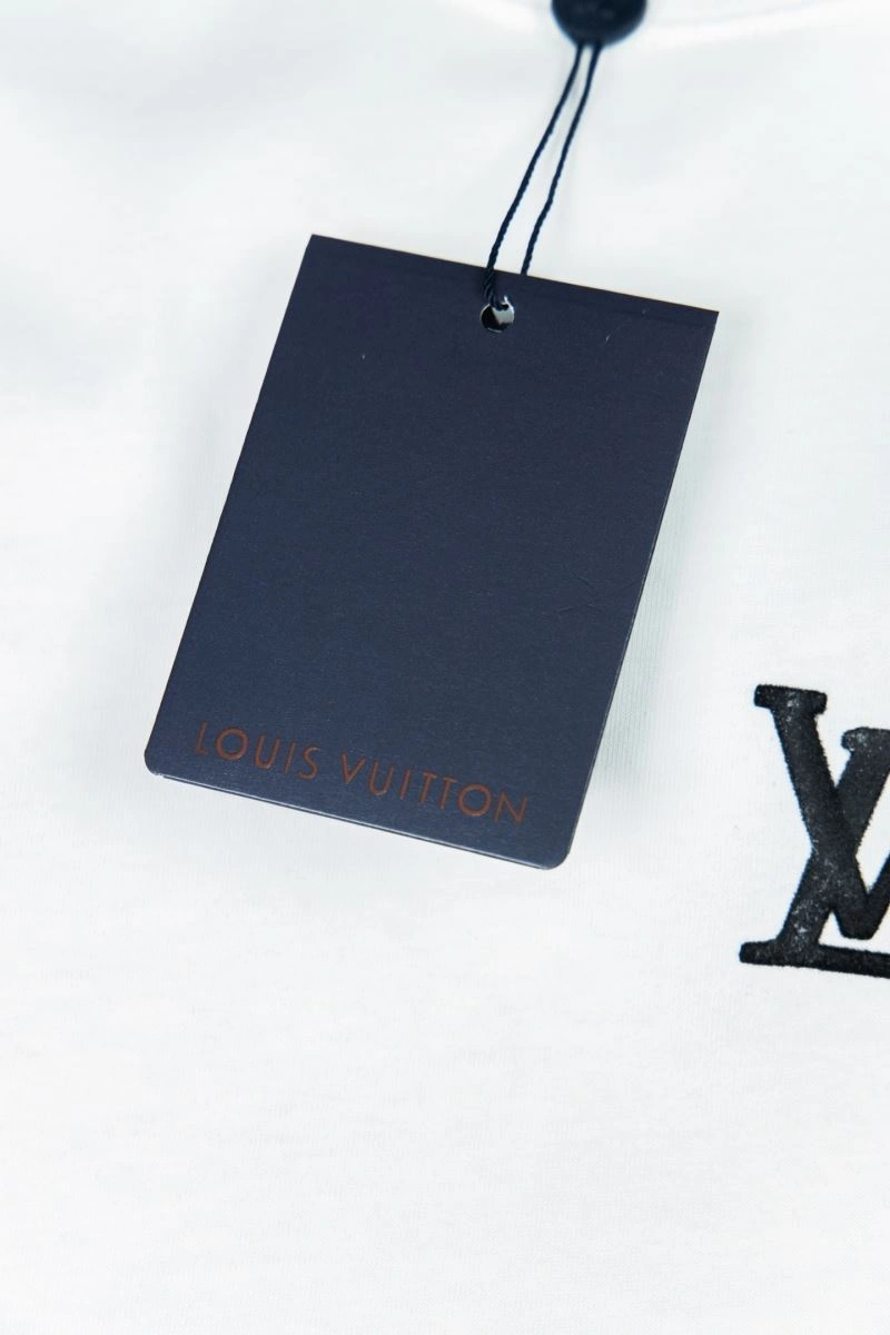 Louis Vuitton T-Shirts TravelReady 135617