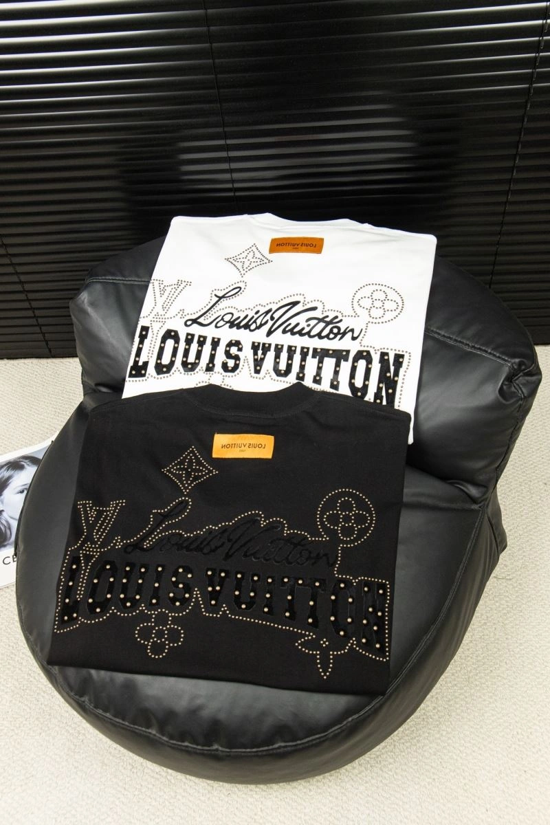 Louis Vuitton T-Shirts WellDesigned 135605