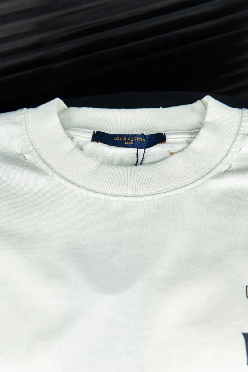 Durable Louis Vuitton T-Shirts 135602