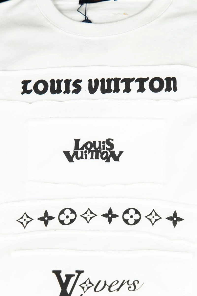 Louis Vuitton T-Shirts Modern 135610