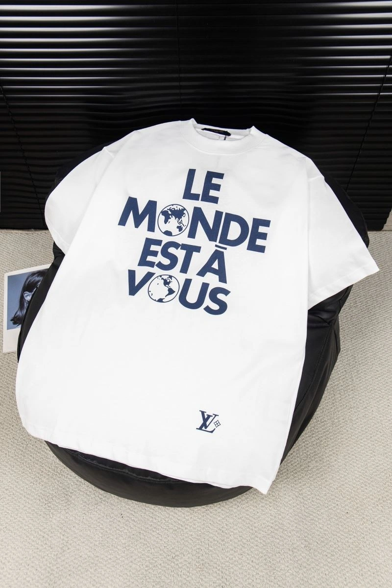 SoftTouch Louis Vuitton T-Shirts 135609