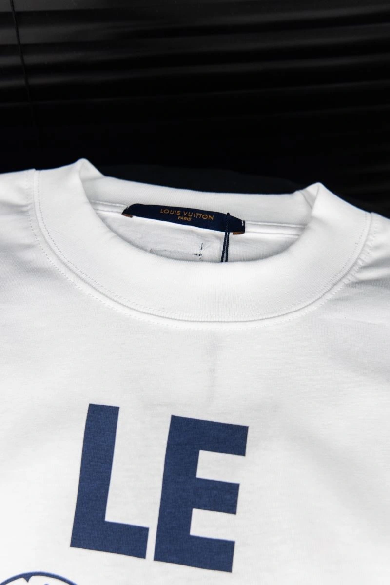 SoftTouch Louis Vuitton T-Shirts 135609