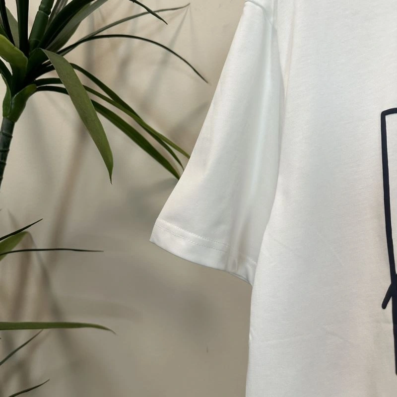 Snug Louis Vuitton T-Shirts 135592