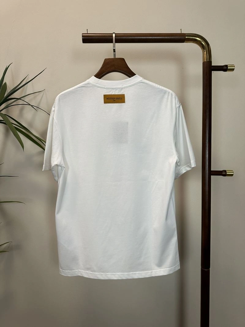 Upgraded Louis Vuitton T-Shirts 135606