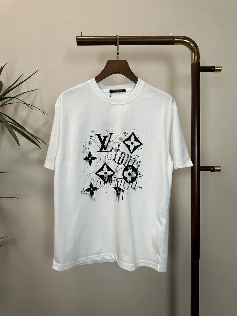 Louis Vuitton T-Shirts HighPerformance 135612
