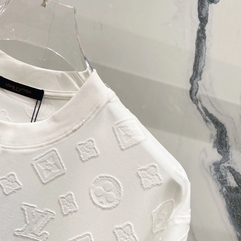 Casual Louis Vuitton T-Shirts 135595