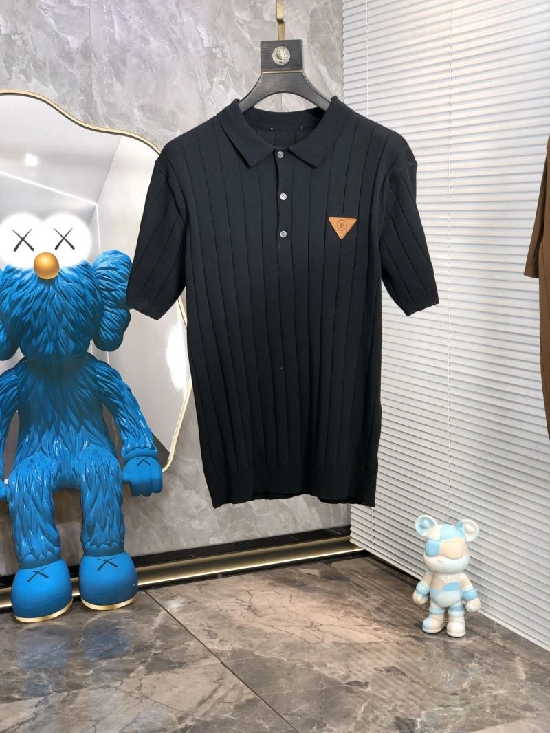 Louis Vuitton T-Shirts Minimalist 135593