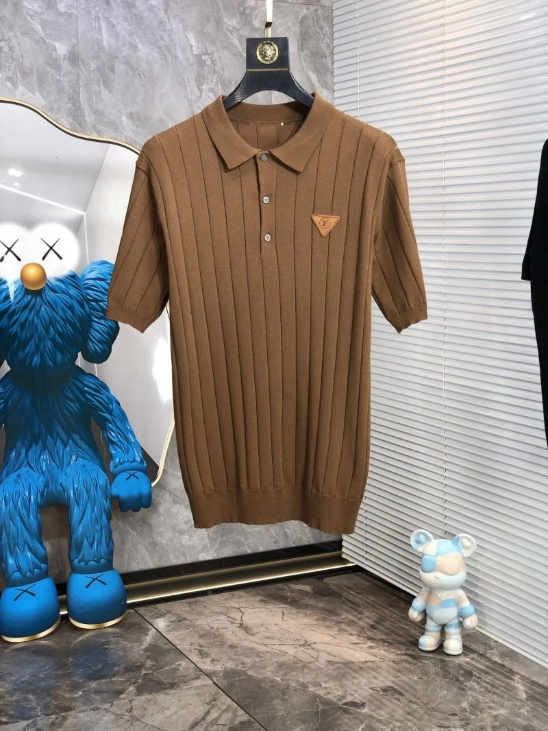 Louis Vuitton T-Shirts Minimalist 135593