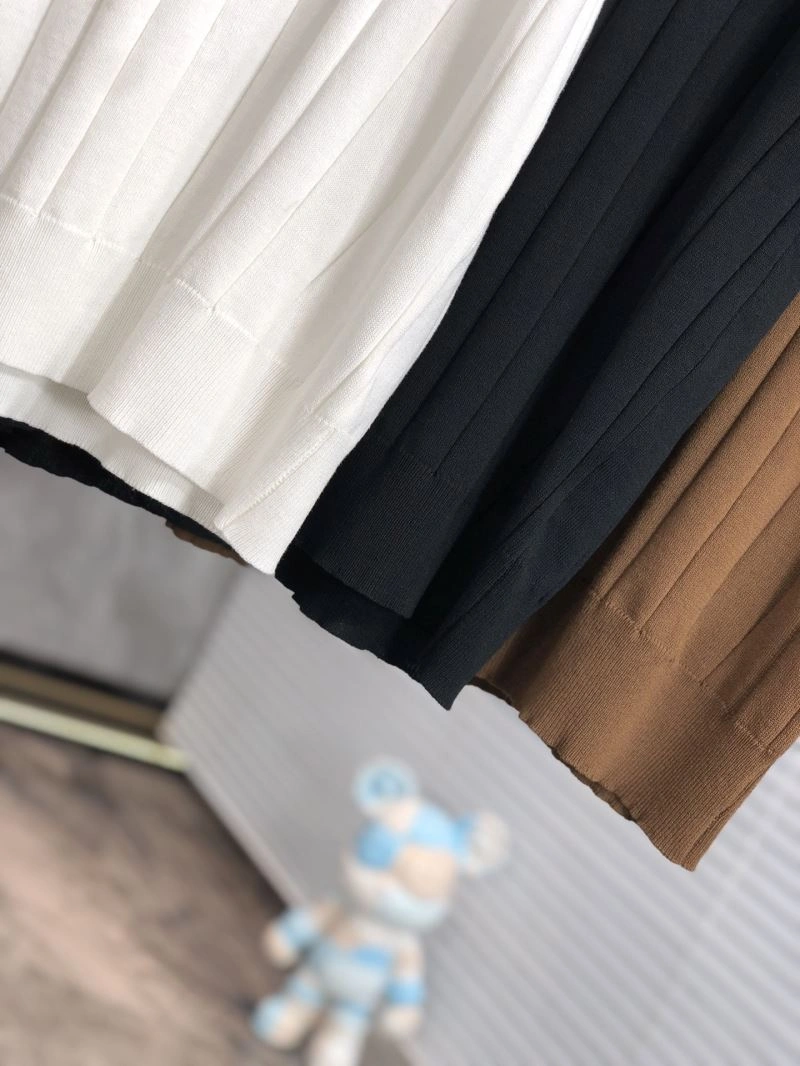 Louis Vuitton T-Shirts Minimalist 135593