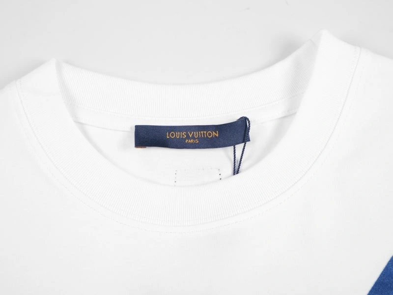 Louis Vuitton T-Shirts WrinkleFree 135594
