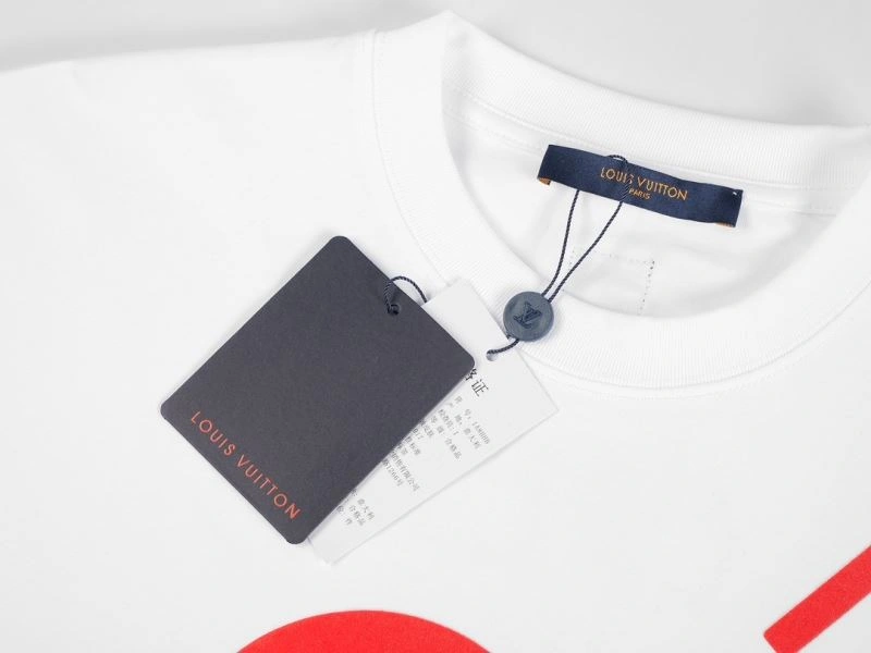 Louis Vuitton T-Shirts MoistureWicking 135589
