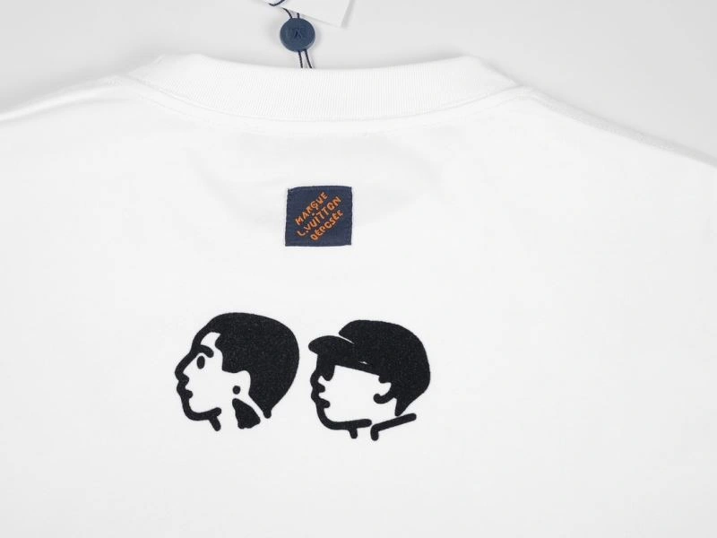 Louis Vuitton T-Shirts MoistureWicking 135589