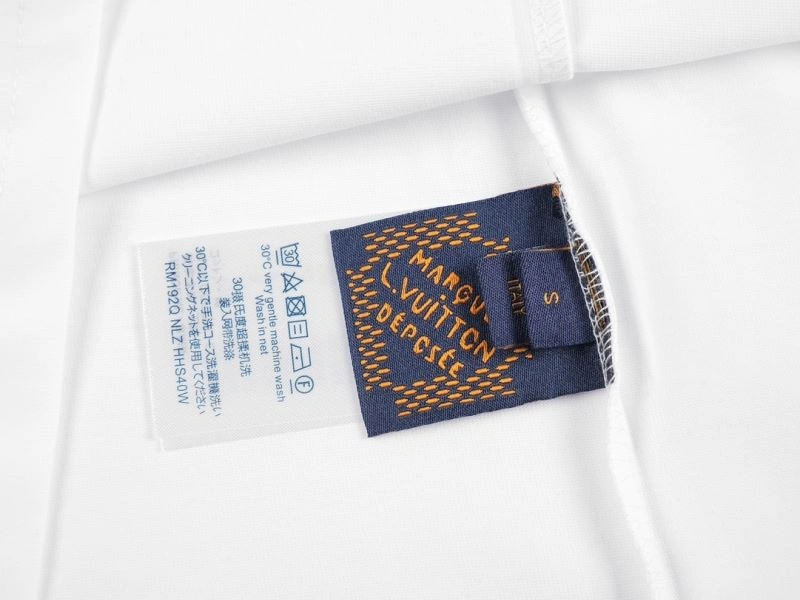 Louis Vuitton T-Shirts MoistureWicking 135589